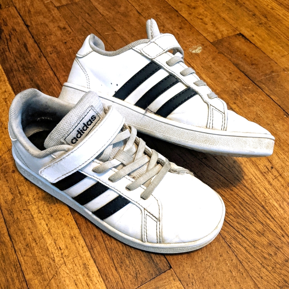 Girls Adidas size 1